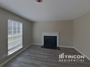 5753 Village Loop in Fairburn, GA - Building Photo - Building Photo