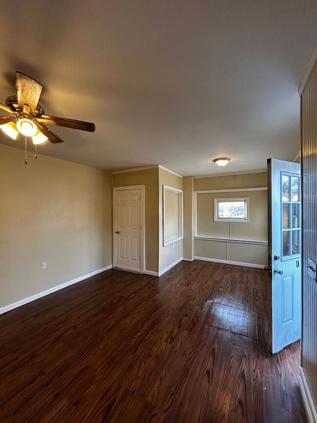 property at 552 Main St