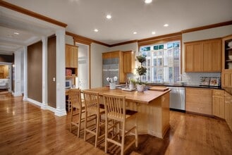 3508 234th Ave SE in Sammamish, WA - Building Photo - Building Photo