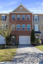 43 Savage Ct in Falling Waters, WV - Building Photo - Building Photo