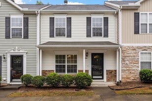 446 Saint John Dr in Durham, NC - Building Photo