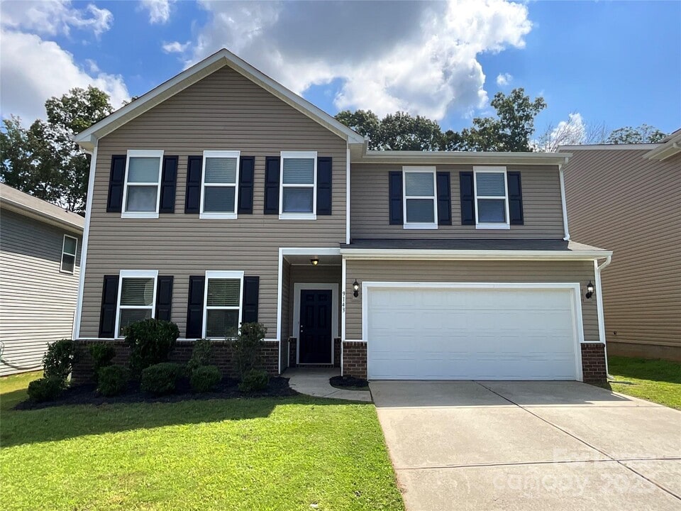 9143 Magnolia Lily Ave in Charlotte, NC - Building Photo
