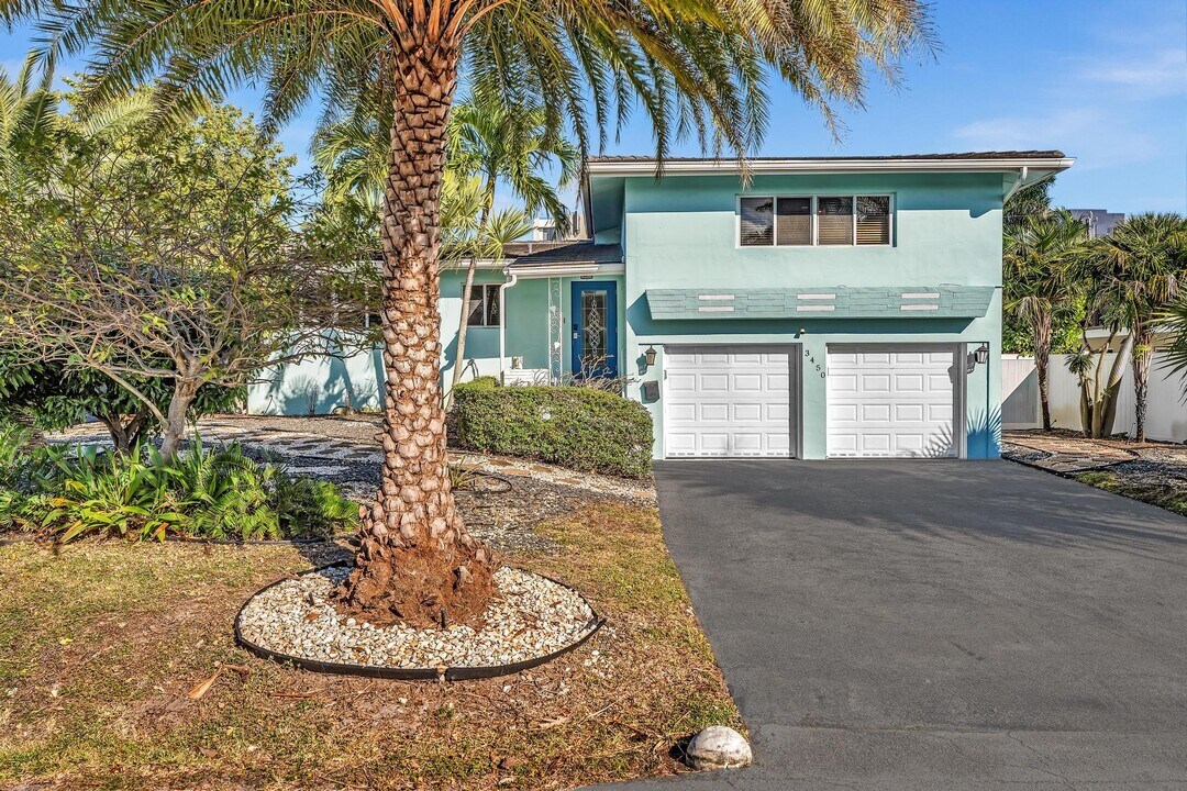 3450 NE 19th Ave in Oakland Park, FL - Building Photo