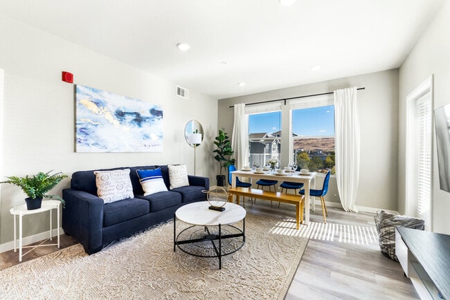 375 Harbour Cove Dr