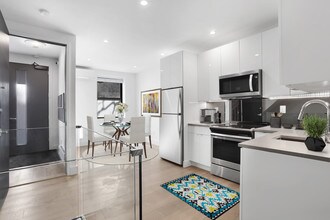 203 W 22nd St in New York, NY - Foto de edificio - Building Photo