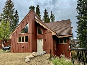 554 Vasquez Rd in Winter Park, CO - Building Photo - Building Photo