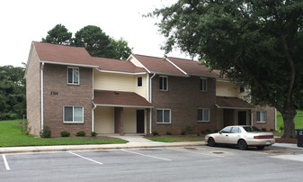 Laurence Manor Apartments