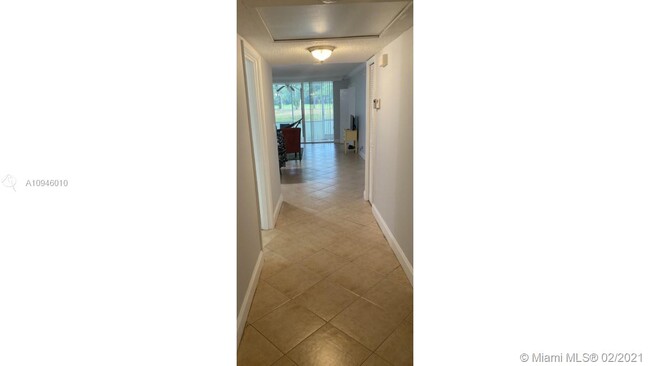 2860 NE 14th Street Causeway-Unit -206D in Pompano Beach, FL - Building Photo - Building Photo