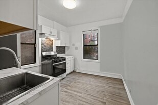 122A Baldwin Ave in Jersey City, NJ - Building Photo