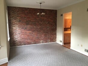 1843 Calvert St NW in Washington, DC - Foto de edificio - Building Photo