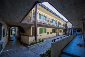 Meade Avenue Apartments in San Diego, CA - Building Photo - Building Photo