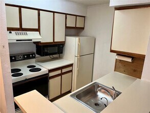 2796 S University Dr, Unit 2207 in Davie, FL - Foto de edificio - Building Photo