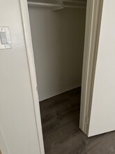 615 W 5th St, Unit 4 in Long Beach, CA - Building Photo - Building Photo
