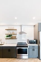 The Villas at Foxwood in Milwaukee, WI - Building Photo - Building Photo