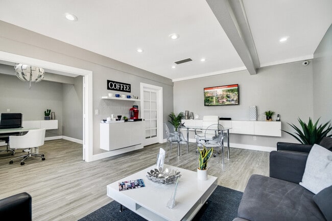 SITE Scottsdale in Scottsdale, AZ - Building Photo - Building Photo