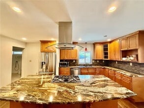 213 Lansdowne Ave in Decatur, GA - Building Photo - Building Photo