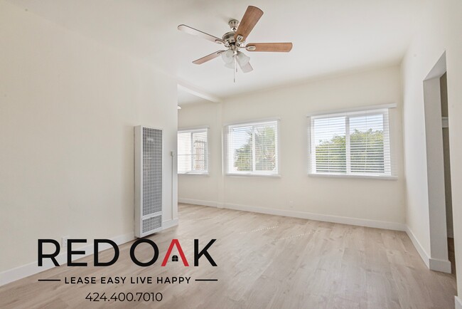 property at 400 N Coronado St
