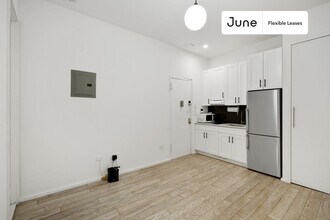 473 Central Park W in New York, NY - Building Photo - Building Photo