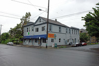 1733-1737 SE Morrison St in Portland, OR - Foto de edificio - Building Photo