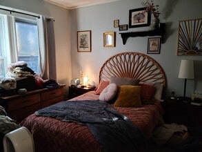 15 Langley Rd, Unit 1 in Boston, MA - Foto de edificio - Building Photo