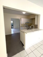 7721 Dunham Blvd, Unit TOWNHOME in Miami, FL - Building Photo - Building Photo