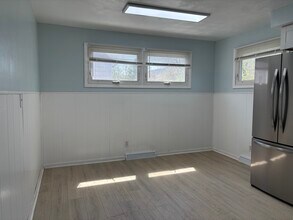 58 Burr Ave in Binghamton, NY - Foto de edificio - Building Photo