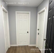 985 Pelissier St in Windsor, ON - Building Photo - Building Photo