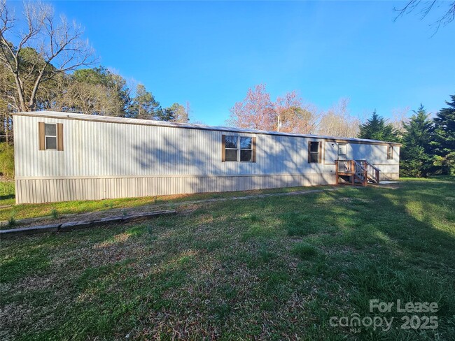 property at 3129 Cedarvale Rd