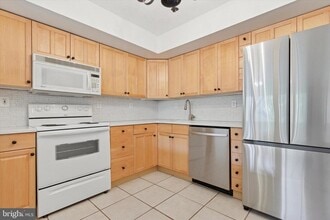 503 Freedom Cir in Harleysville, PA - Building Photo - Building Photo