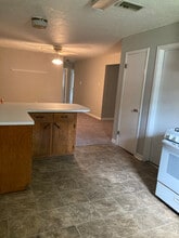 9590 Gardner St in Beaumont, TX - Building Photo - Building Photo