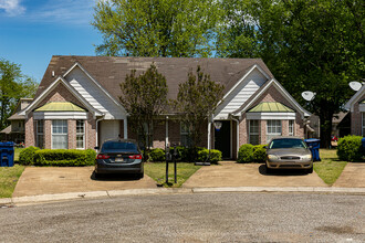 1666-1700 Joy Blvd in Horn Lake, MS - Building Photo - Building Photo