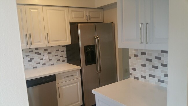 18081 SE Country Club Dr in Jupiter, FL - Building Photo - Building Photo