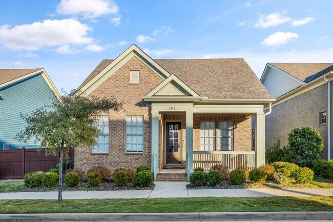 property at 107 Poydras St