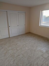 5340 del Gado dr, Unit Apt D in Las Vegas, NV - Foto de edificio - Building Photo