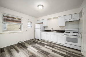 369 Greenbay Ave in Calumet City, IL - Building Photo - Building Photo