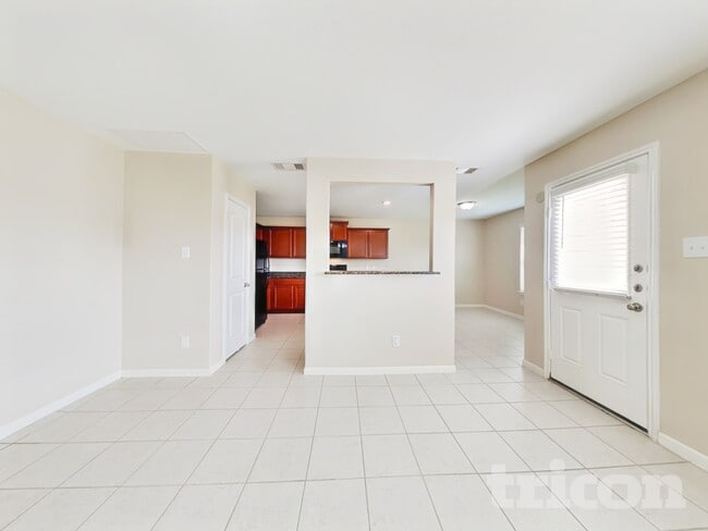 908 American Monarch Dr in La Marque, TX - Foto de edificio - Building Photo