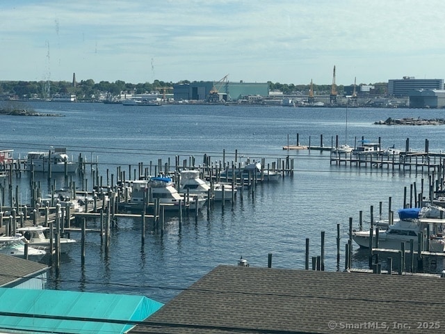 271 Pequot Ave