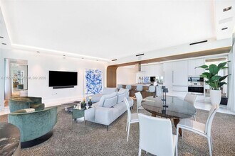 700 NE 26th Terrace in Miami, FL - Building Photo - Building Photo