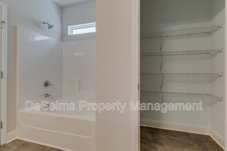 139 Crabourne Dr in White House, TN - Building Photo - Building Photo