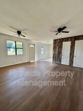 1208 Hassell St in San Angelo, TX - Building Photo - Building Photo
