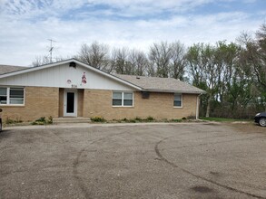 204 3rd St SW in Rake, IA - Building Photo - Building Photo