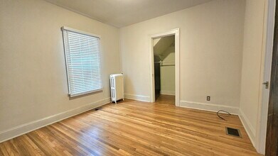 4538 Grand Ave S in Minneapolis, MN - Building Photo - Building Photo