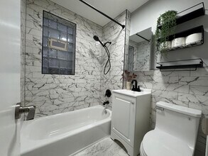 3114 N Central Park Ave in Chicago, IL - Building Photo - Building Photo