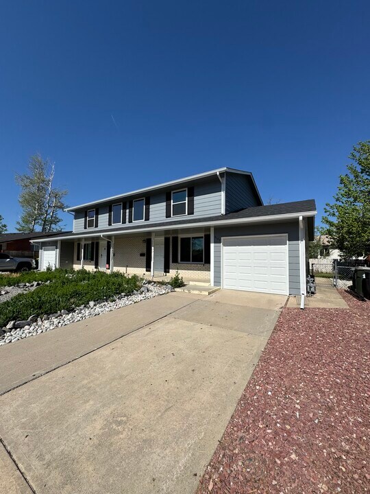 9143 Osceola St in Westminster, CO - Building Photo