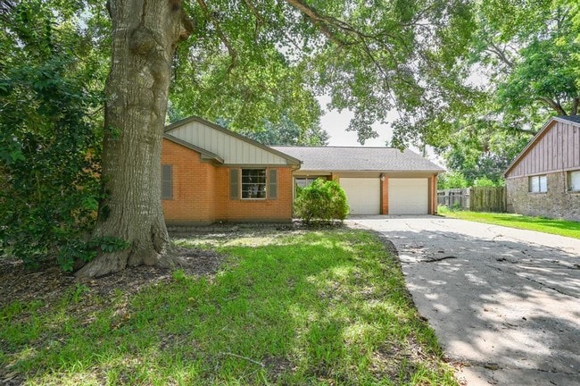 property at 1507 Bayou Dr