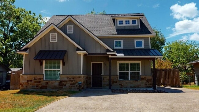 property at 302 Gilchrist Ave