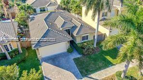 21102 SW 88th Ct in Cutler Bay, FL - Foto de edificio - Building Photo