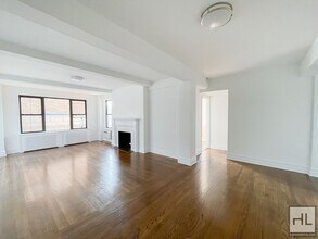 5 AVENUE in New York, NY - Building Photo - Building Photo
