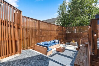 132 Crumley St SE in Atlanta, GA - Building Photo - Building Photo