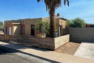 2501 E Culver St in Phoenix, AZ - Foto de edificio - Building Photo